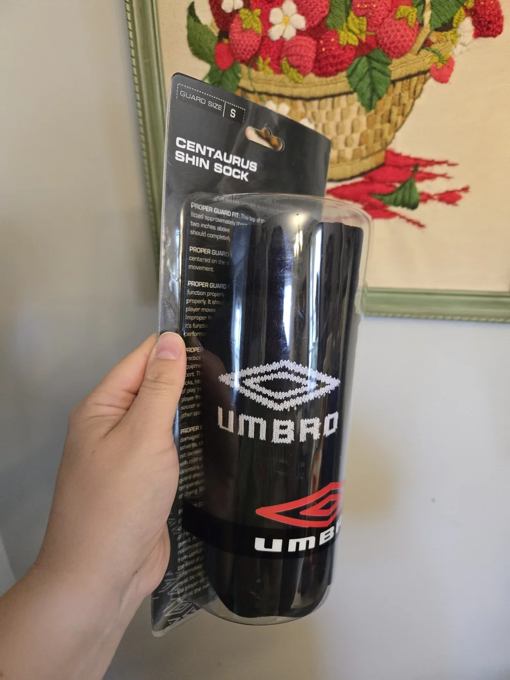 New Umbro Centaurus Shin Socks- Black Size Small